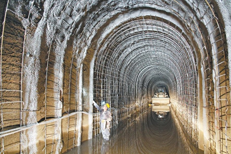 “沭水东调”隧洞主体工程全线贯通