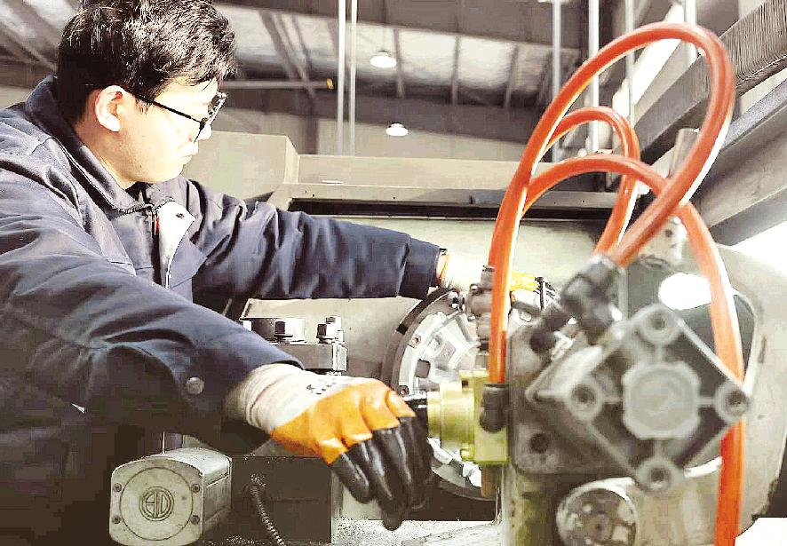 激发创新活力 集聚发展动能