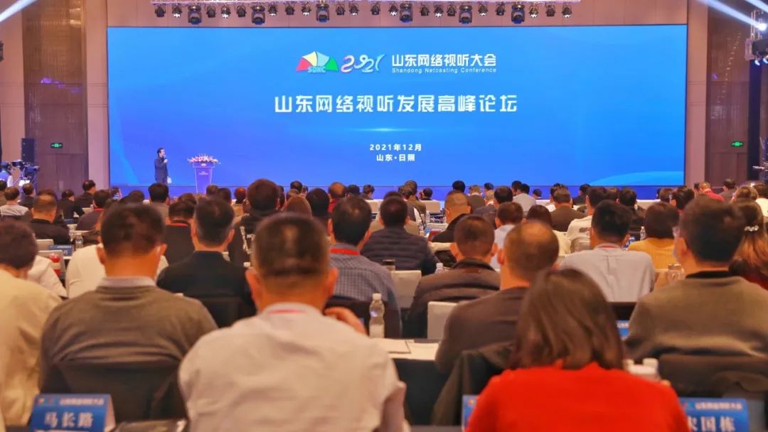 核心技術成未來競爭關鍵所在 曲麵和智能成廠商突破方向