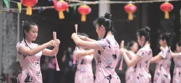【网络中国节·七夕】带你了解中国传统节日七夕