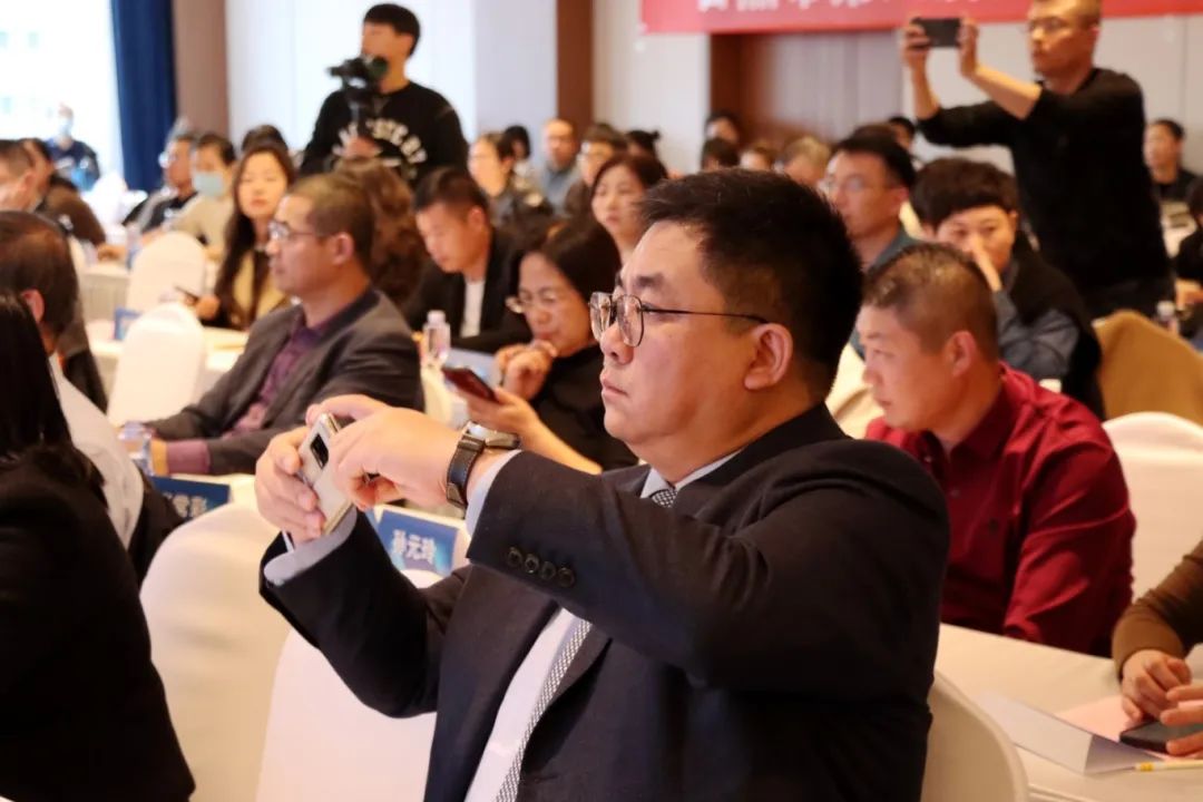 1741832092171091852.jpg deafca5d4bdb7bd1092281b14fa3f708.jpg