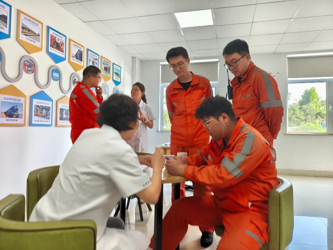 1756428661824057285.jpg 640 (1).jpg