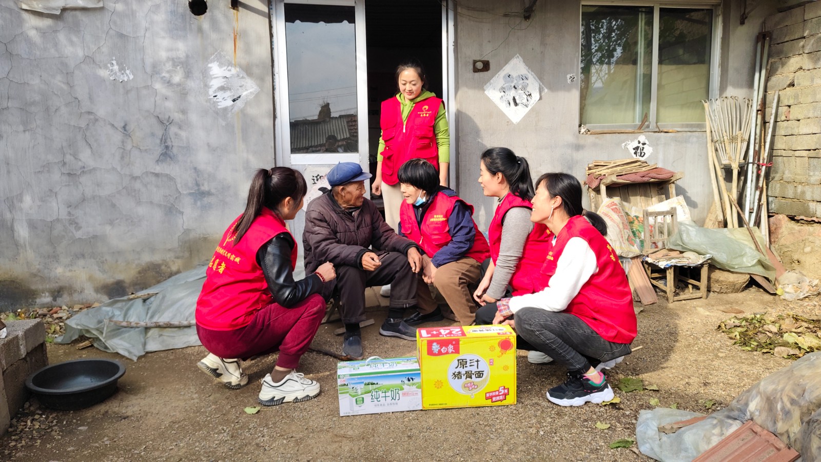 1761901556233050288.jpg 2.jpg