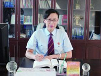 厉翠菊：青翠心 如菊美