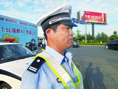平凡岗位不拒绝“高峰”境界