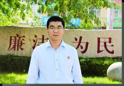 王友明：做法律规章里最有“人情味儿”的法官
