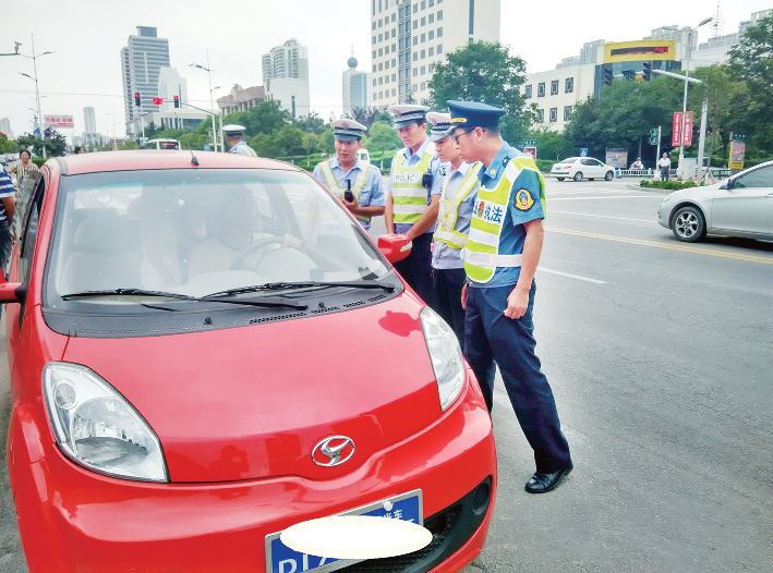 三轮车四轮代步车全面禁行