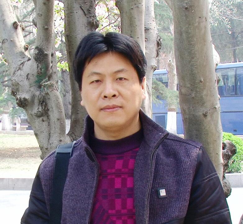张丽军：文学守望者