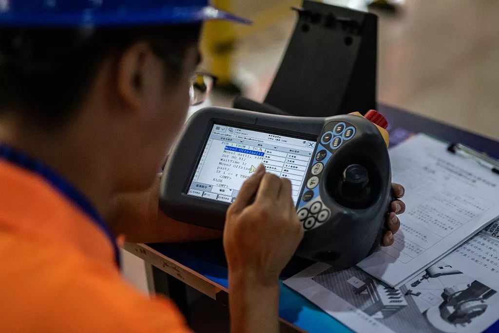 一项与所有劳动者有关的行动开始了