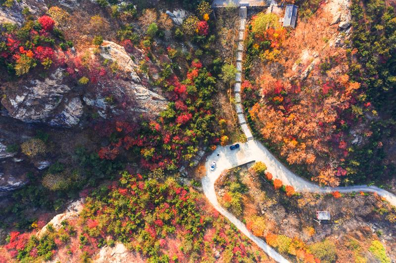 漫步七连山，人在画中游