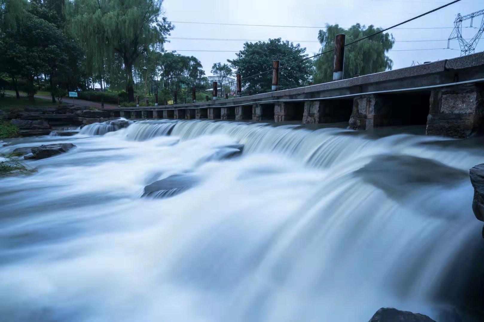 影友园地|听，水在歌唱