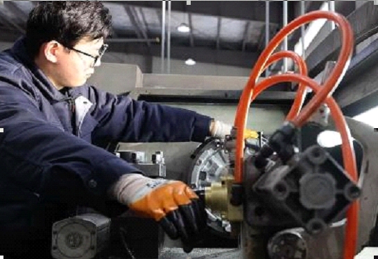 激发创新活力 集聚发展动能